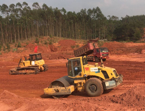 六景園區(qū)復工2_副本.jpg 六景園區(qū)復工2_副本.jpg